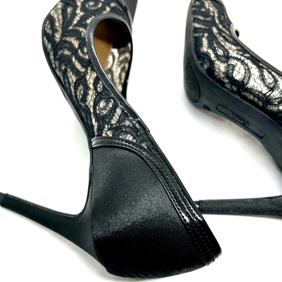 Fioni Pumps | Satin & Lace - Picture 2 of 5